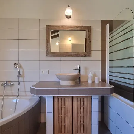 Casa de Férias Rapkinja Rab Town