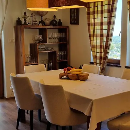 Rapkinja بيت للعطل