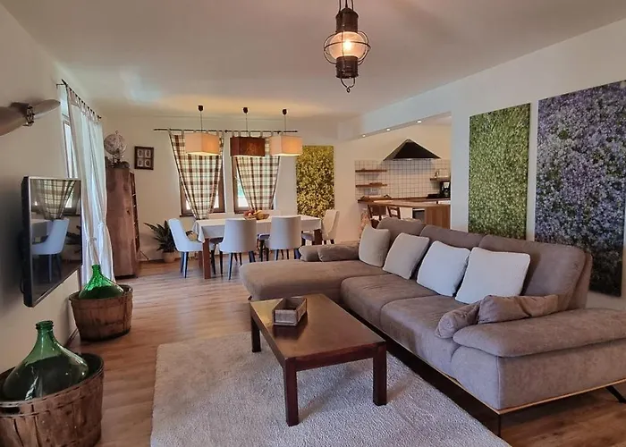 Rapkinja Ferienhaus *