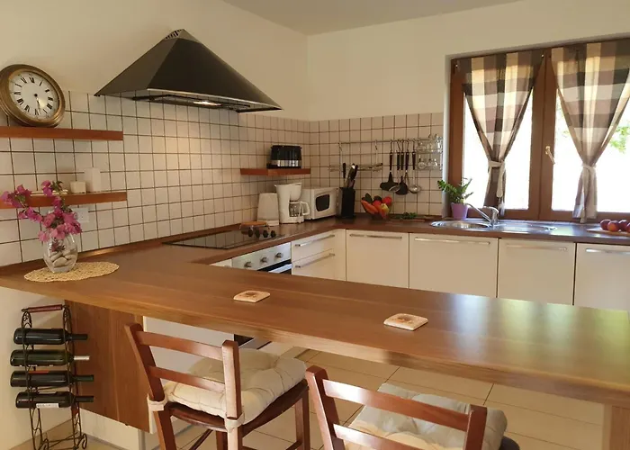 Rapkinja Ferienhaus *